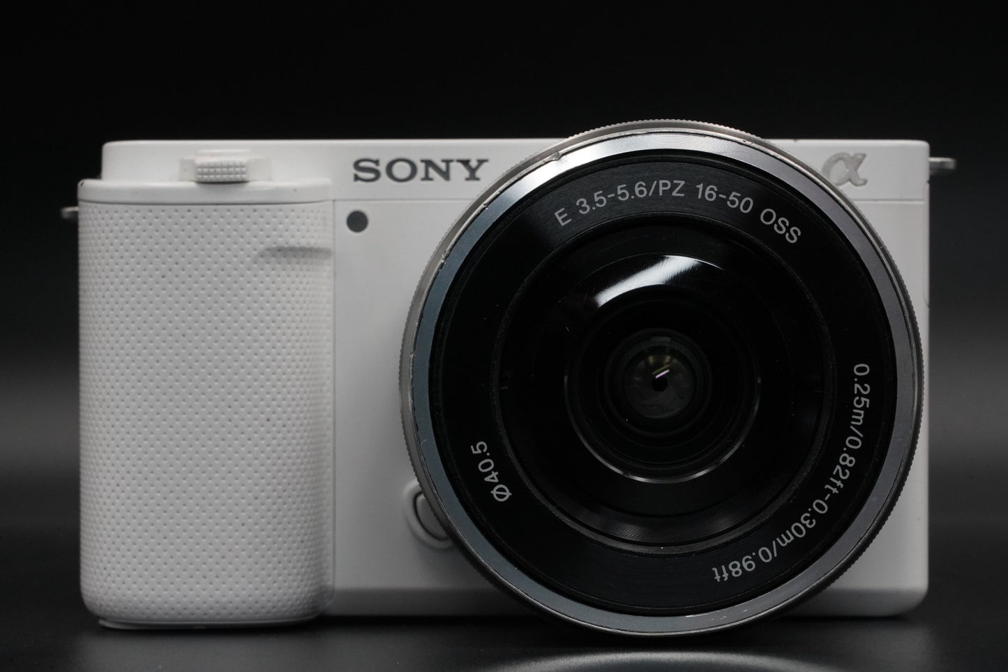 Sony Alpha ZV-E10 with Lens Mirrorless Vlog Camera White US Duty Paid 10469