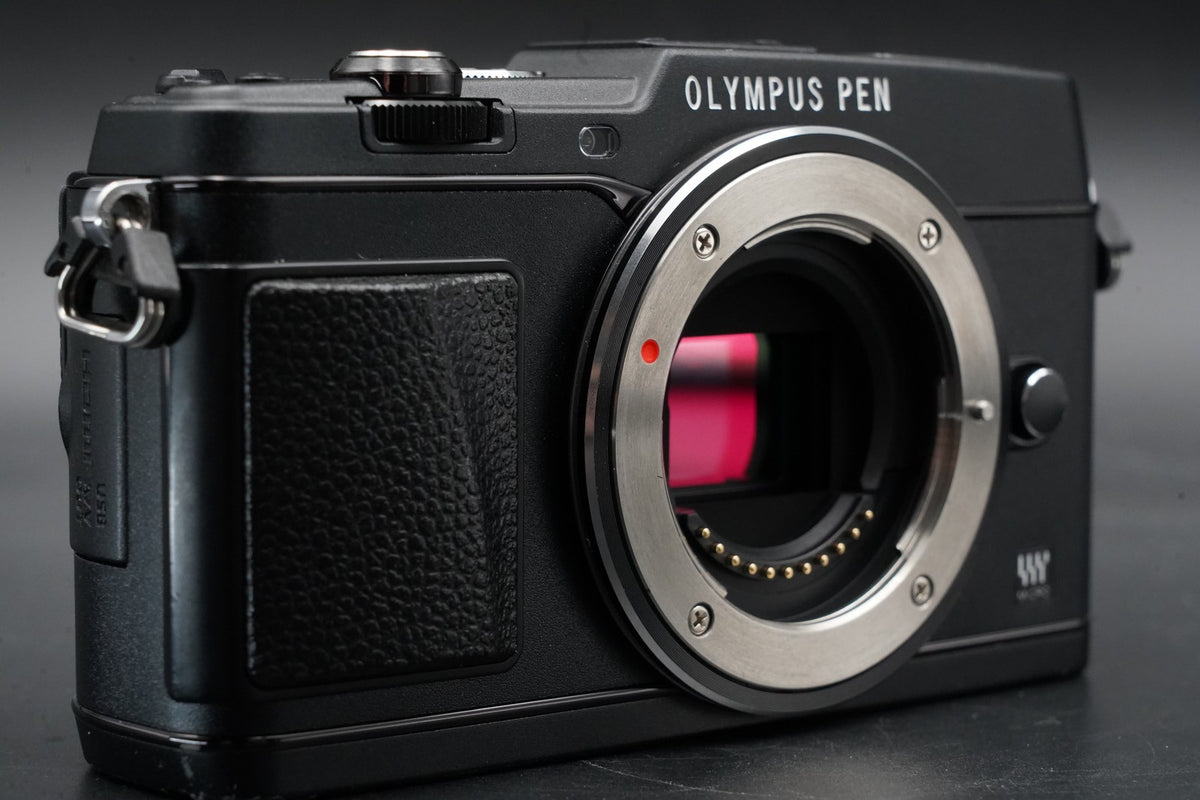 Olympus PEN E-P5 Black Body Wifi Digital Camera US STOCK #11047