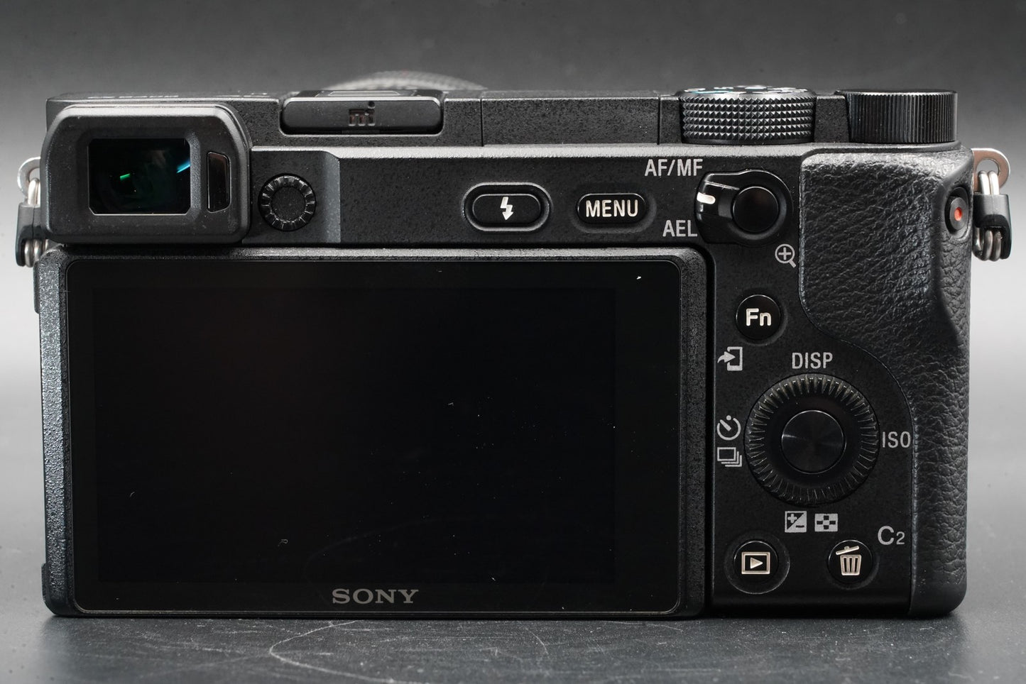 Sony Alpha A6400 Mirrorless Digital Camera Black w/  18-135mm Lens 10800