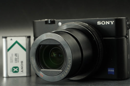 Sony Cyber-shot DSC-RX100 III M3 Point Shoot Digital Camera US Duty Paid 11554