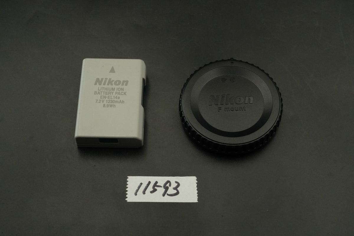 Nikon Df Negro DSLR Cuerpo de la cámara digital -71643 cortes- #11593