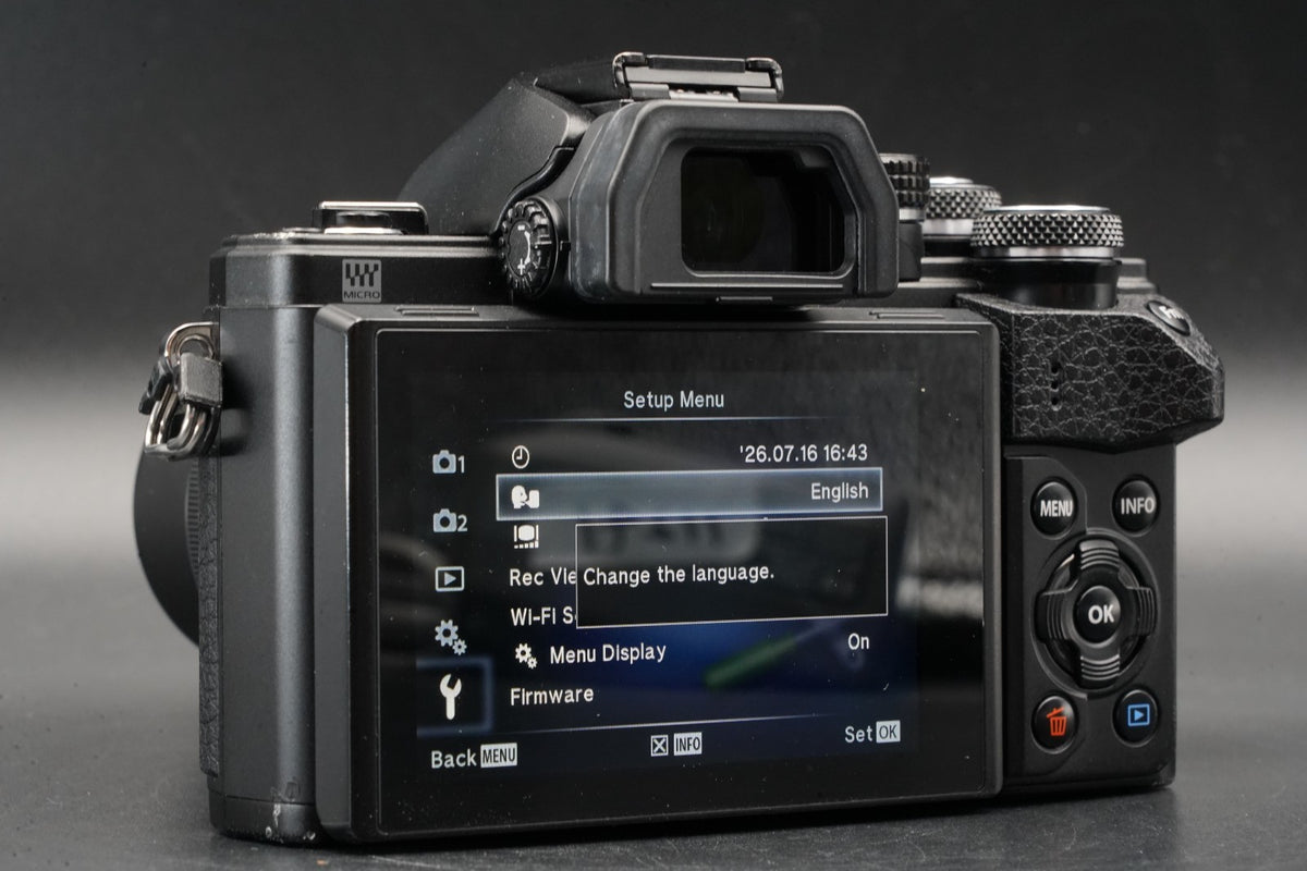 Olympus OM-D E-M10 Mark II 16.1MP Digital Camera Black w/ 2 Lens 11241-2