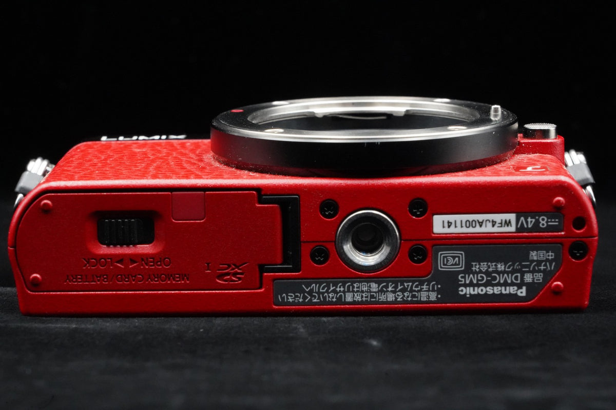 Panasonic LUMIX DMC-GM5 16MP Red Body Only English OK ! US STOCK #10139