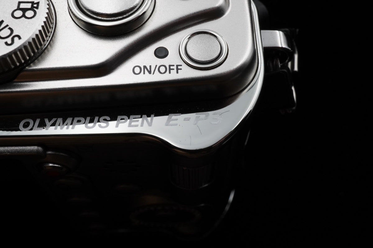 Olympus PEN E-P3 Digital Camera Silver From Japan [] US STOCK #9490