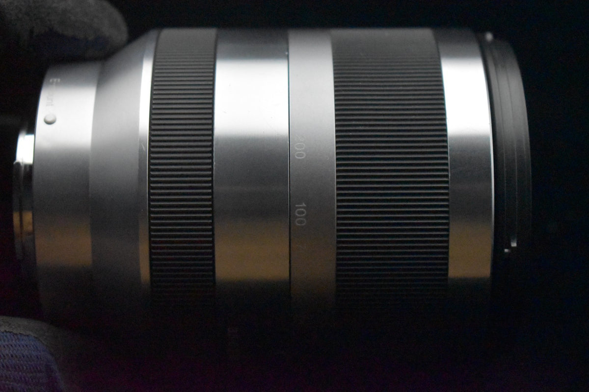 [US Duty Paid] Sony E 18-200mm f/3.5-6.3 OSS silver Lens E Mount SEL18200 9073