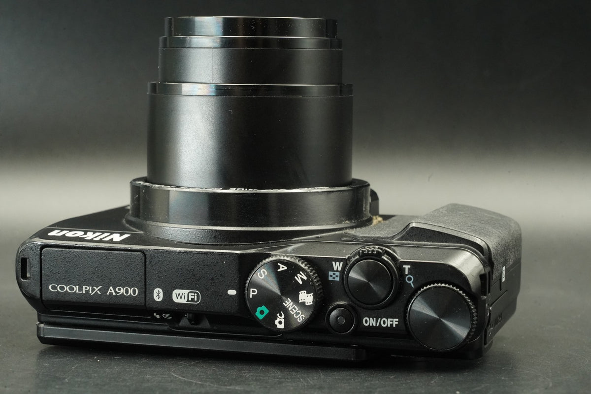 Nikon COOLPIX A900 20.3MP 35x Compact Digital Camera Black #12149