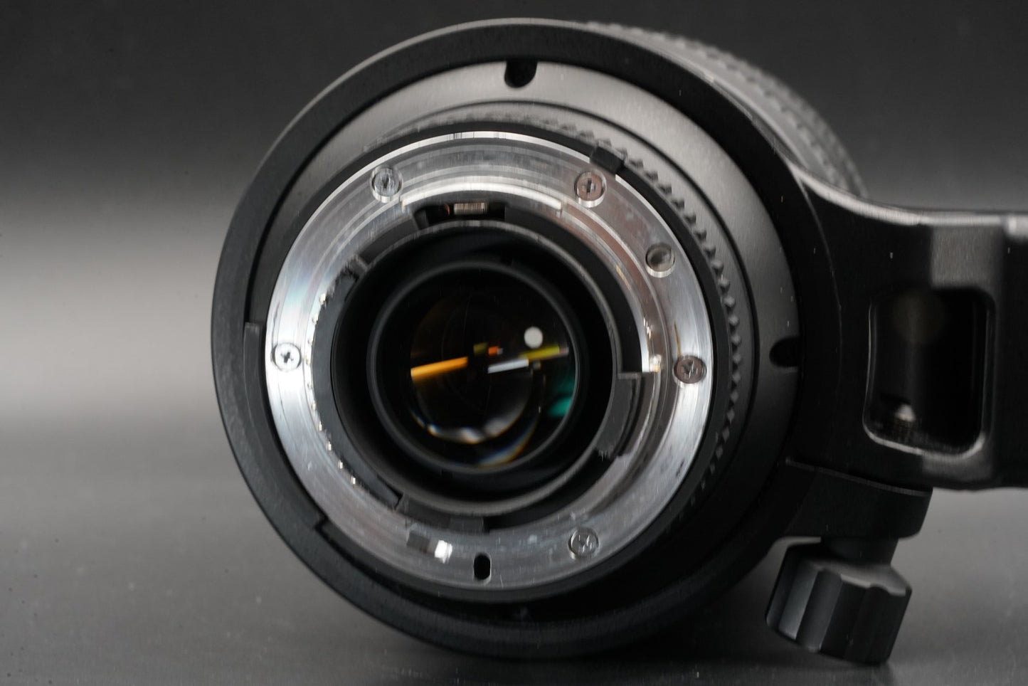 Nikon AF VR NIKKOR 80-400mm F/4.5-5.6 D ED Zoom F mount Telephoto Lens #10963