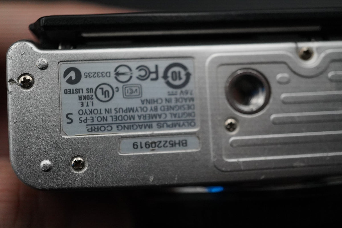 Olympus PEN E-P5 Silver Body Wifi Digital Camera Japan US STOCK #10593