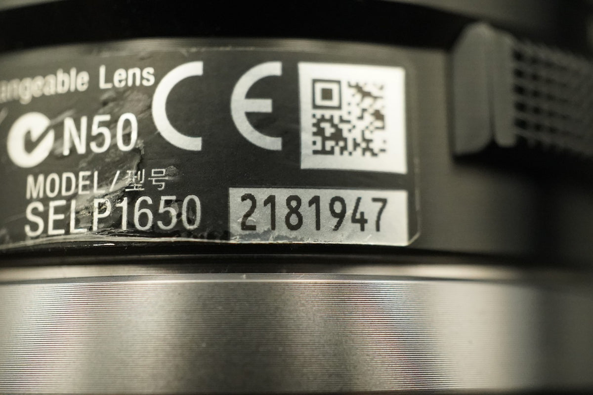 Sony Alpha NEX-5R Digital Camera Black 16-50mm Lens English OK -1226cut- #11953