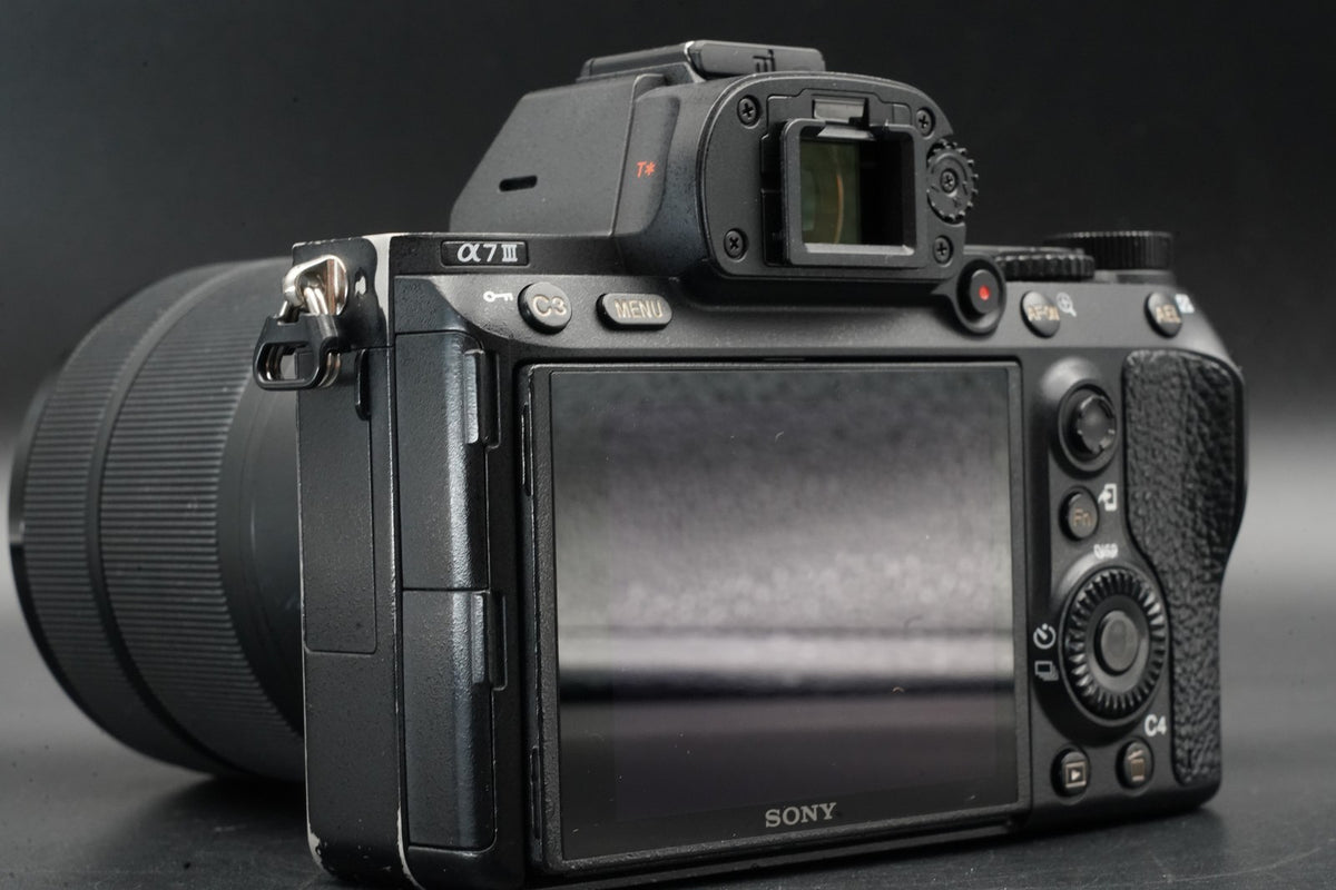 Sony a7 III ILCE-7M3 Mirrorless Digital Camera w/ FE 28-70 Lens #11373