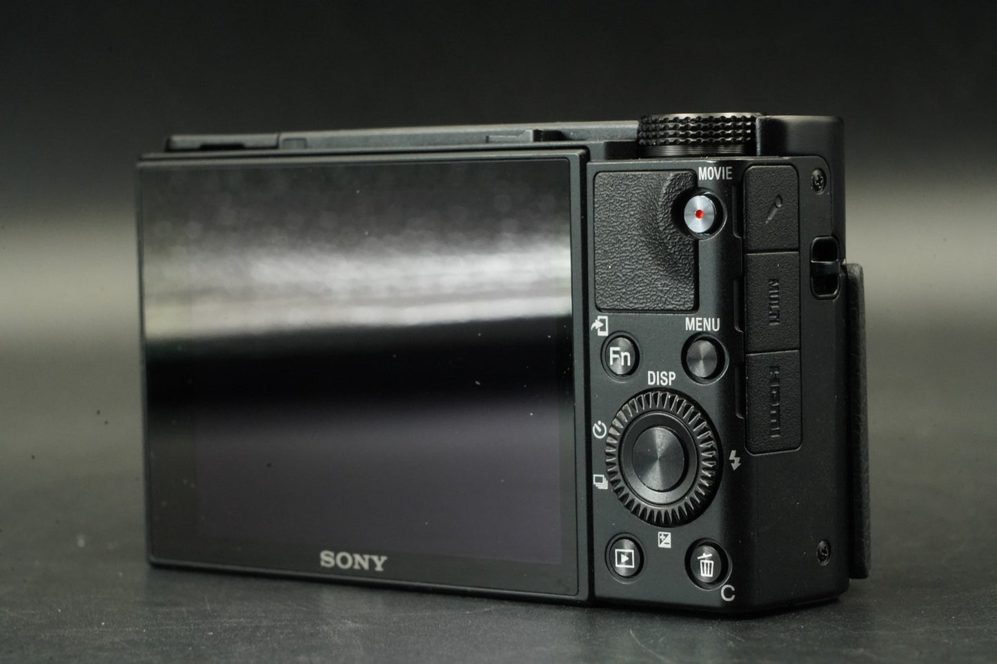 Sony Cyber-Shot DSC-RX100M7 VII Mark 7 Digital Camera 11641