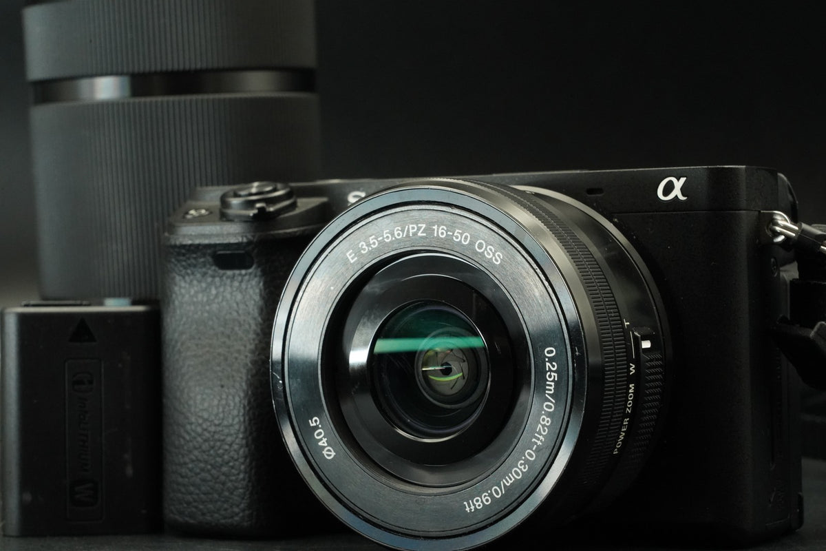 Sony A6400 Digital Camera Black w/ 16-50mm 55-210mm Lens -6811 cuts- #11829