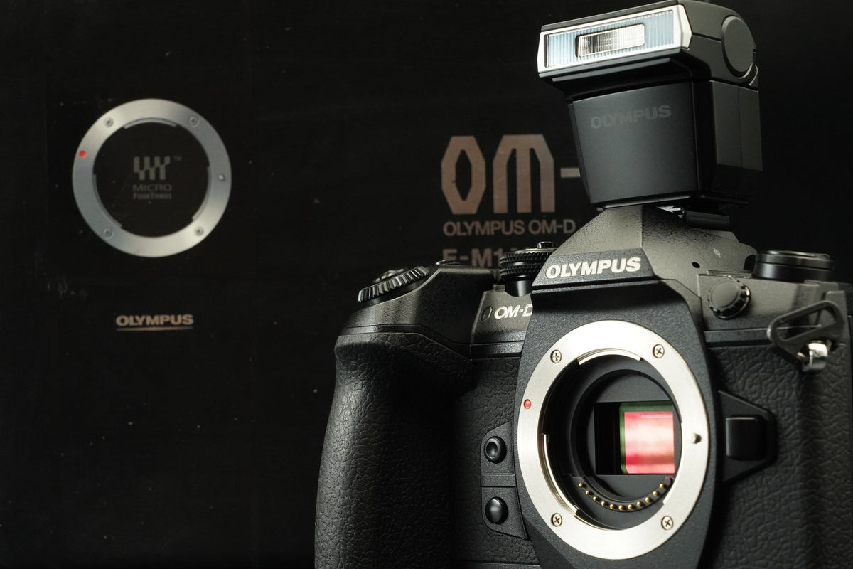 Olympus OM-D E-M1 Mark II Digital Camera Black Body -6099 cuts- #12213