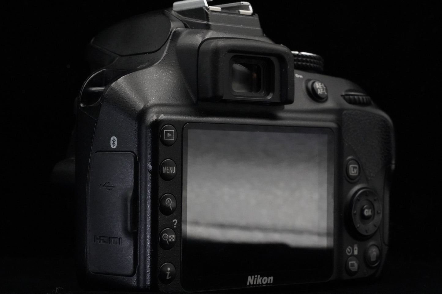 Nikon D3400 Black 24.2 MP DSLR Camera with 18-55mm Lens US Duty Paid