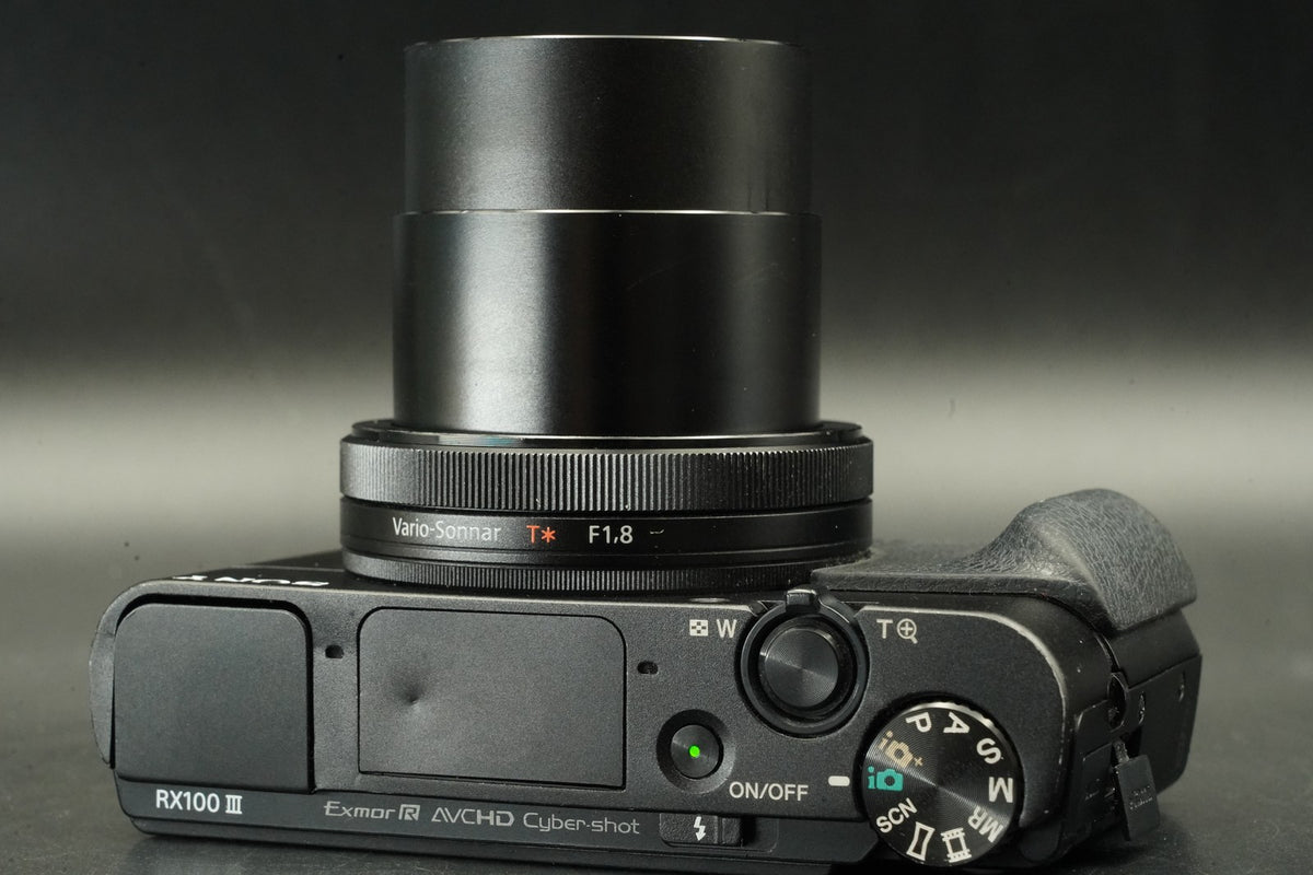 Sony Cyber-shot DSC-RX100M3 III Point Shoot Digital Camera #12203