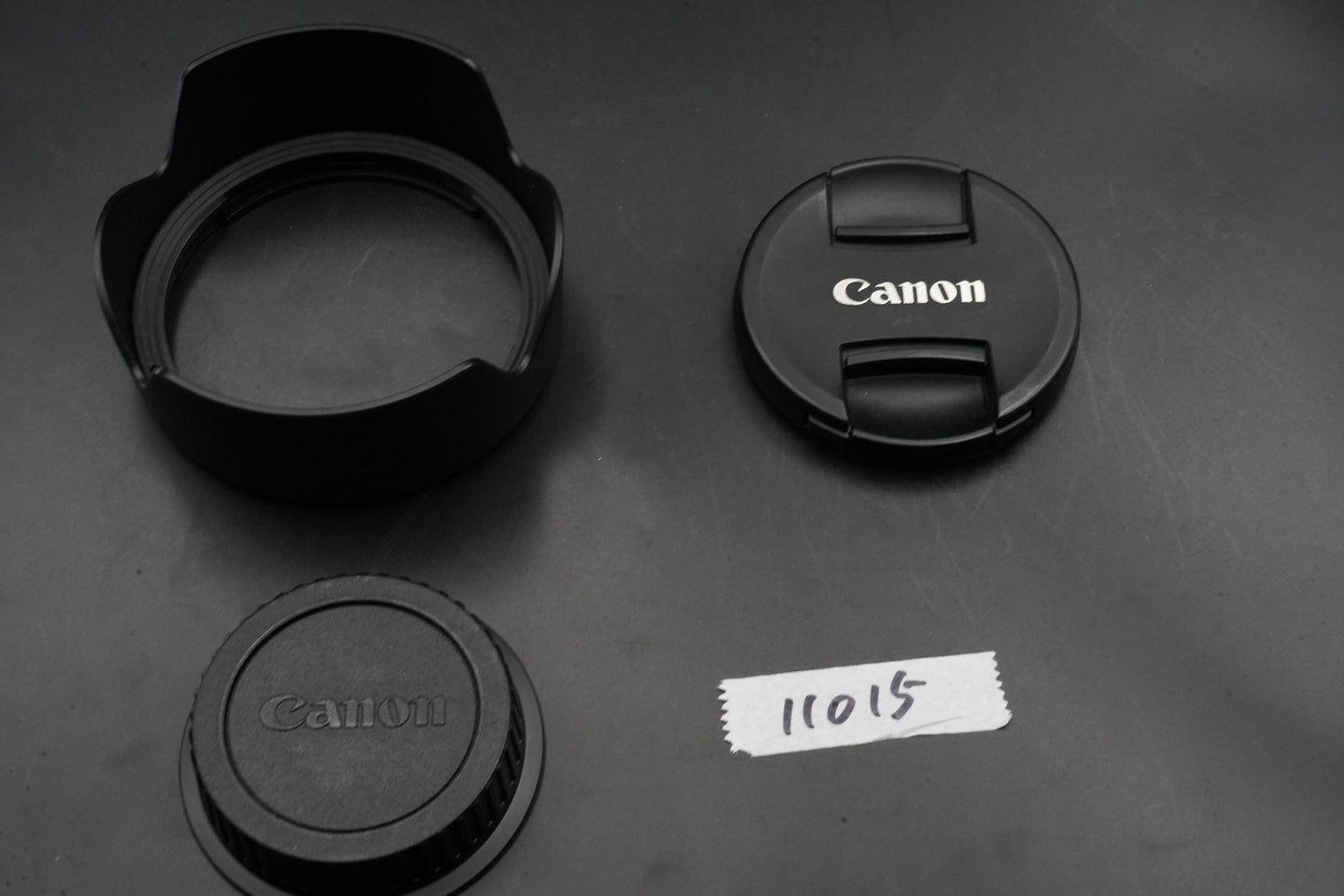 Canon EF-S 18-135mm f/3.5-5.6 IS USM AF Zoom Lens US Duty Paid 11015 11018