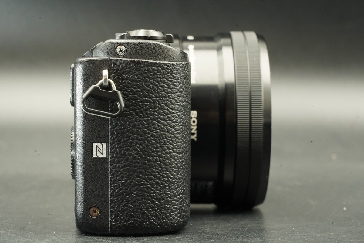 Sony Alpha a5100 Digital Camera with Lens Black -31821 cut- US STOCK #11998