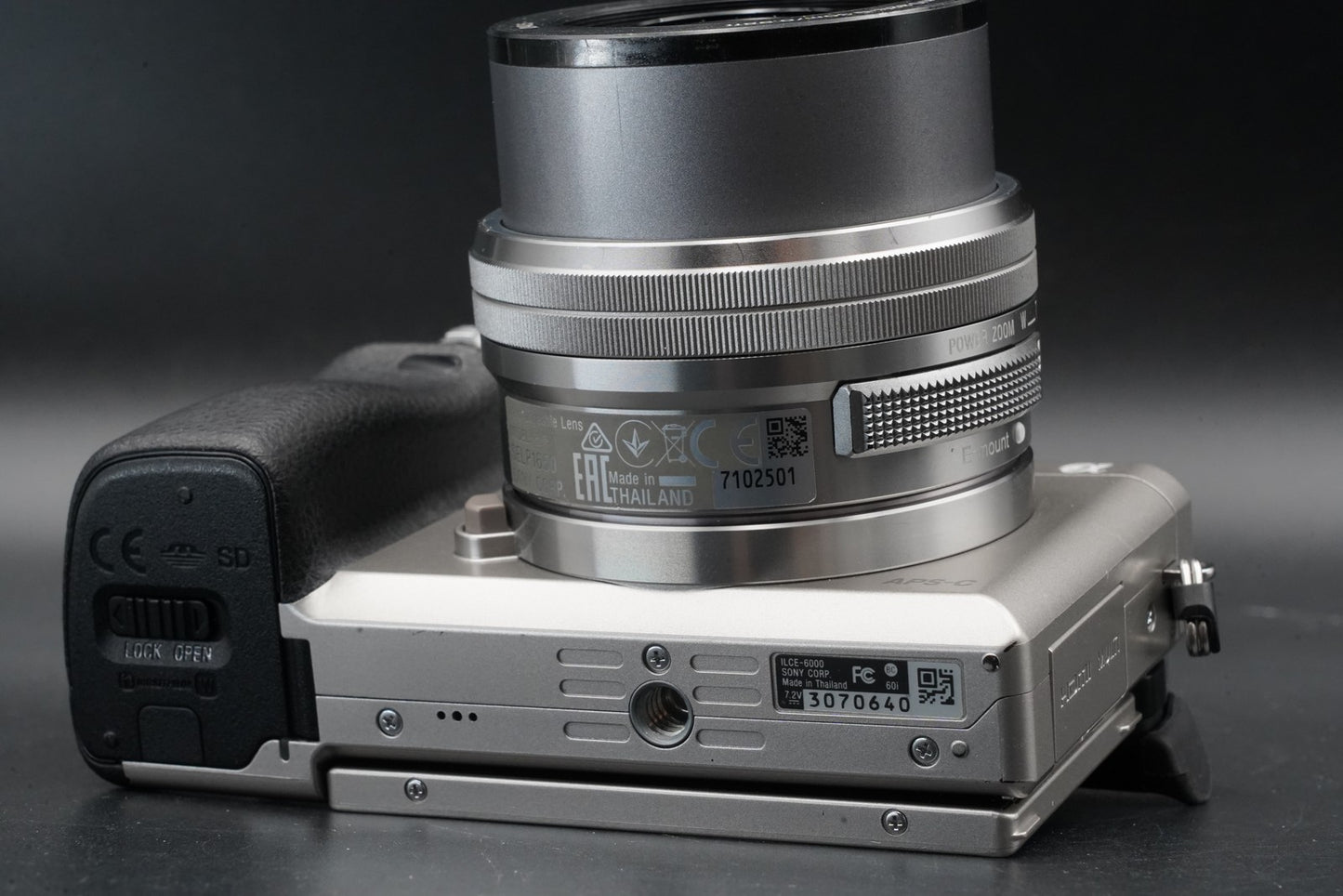 2374 cuts! Sony a6000 Digital Mirrorless Camera Silver w/ 16-50 + 55-210mm 11485