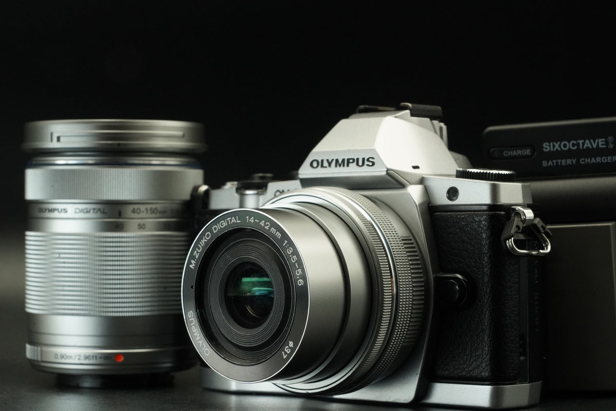 Olympus OM-D E-M5 Digital Camera with 14-42mm + 40-150mm Lens Silver #12043