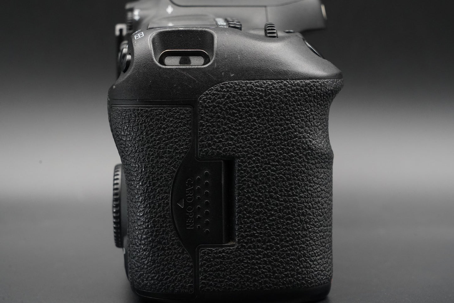 Canon EOS 7D Mark II DSLR Digital SLR Video Camera Used US Duty Paid 10729