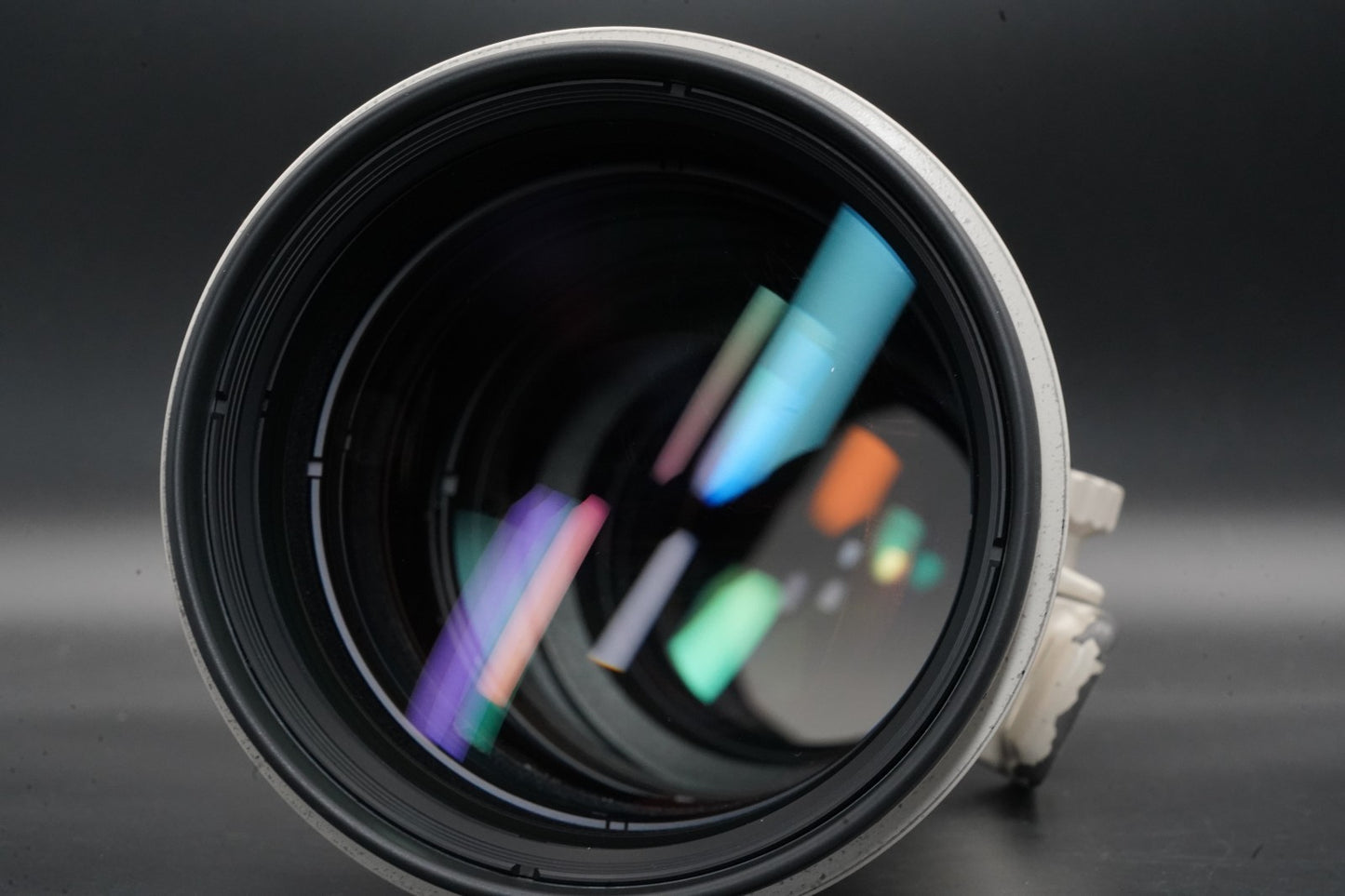 Canon EF 300mm F/2.8 L IS USM Lens w/ BOX US STOCK #11136