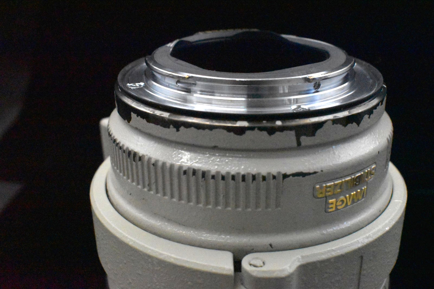 Canon EF 70-200mm F/2.8 L IS USM Telephoto Zoom AF Lens US Duty Paid 10384