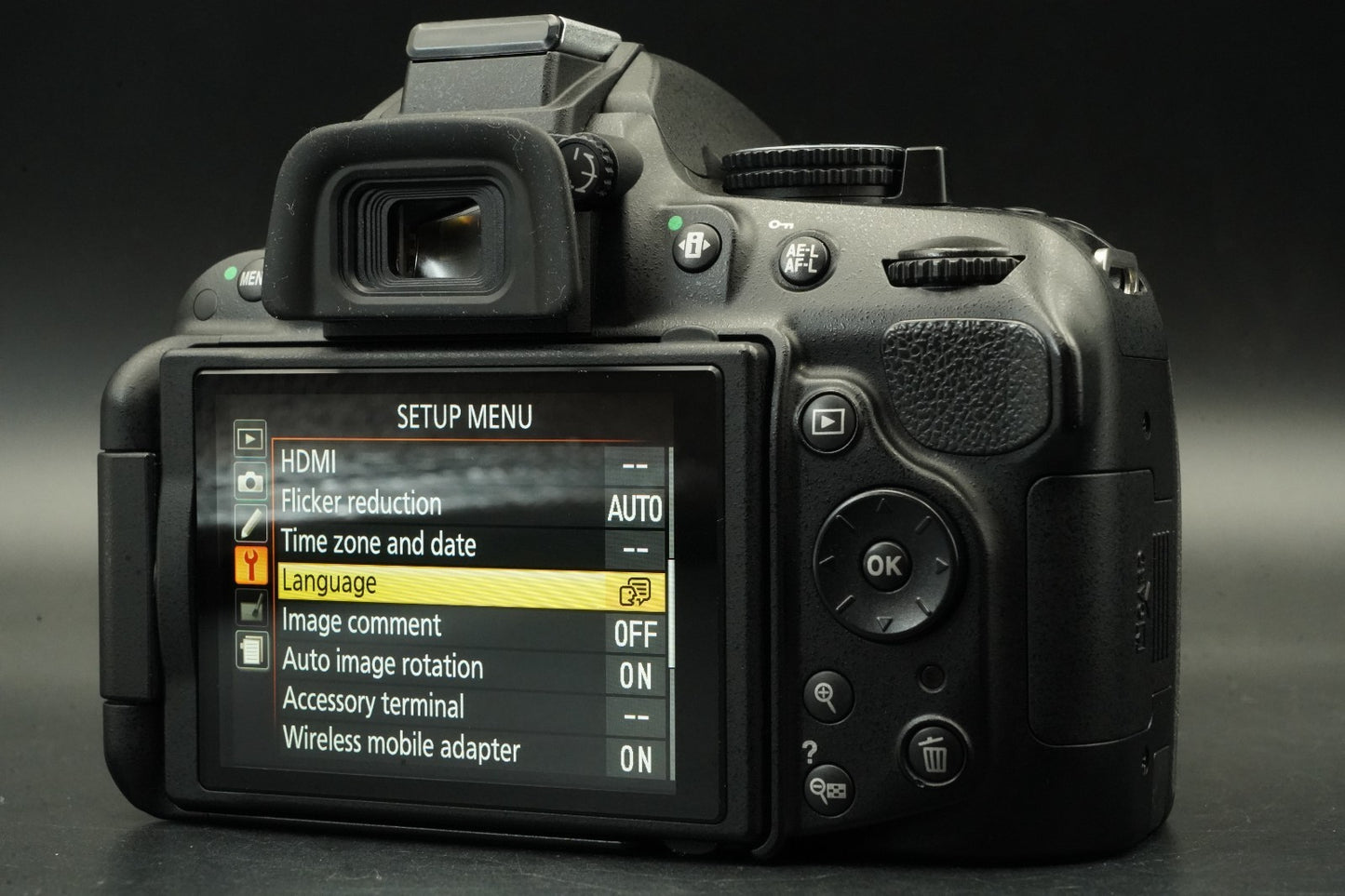 Nikon D5200 Digital Camera AF-S 18-55mm f/3.5-5.6 55-300mm f/4.5-5.6 Lens #11708