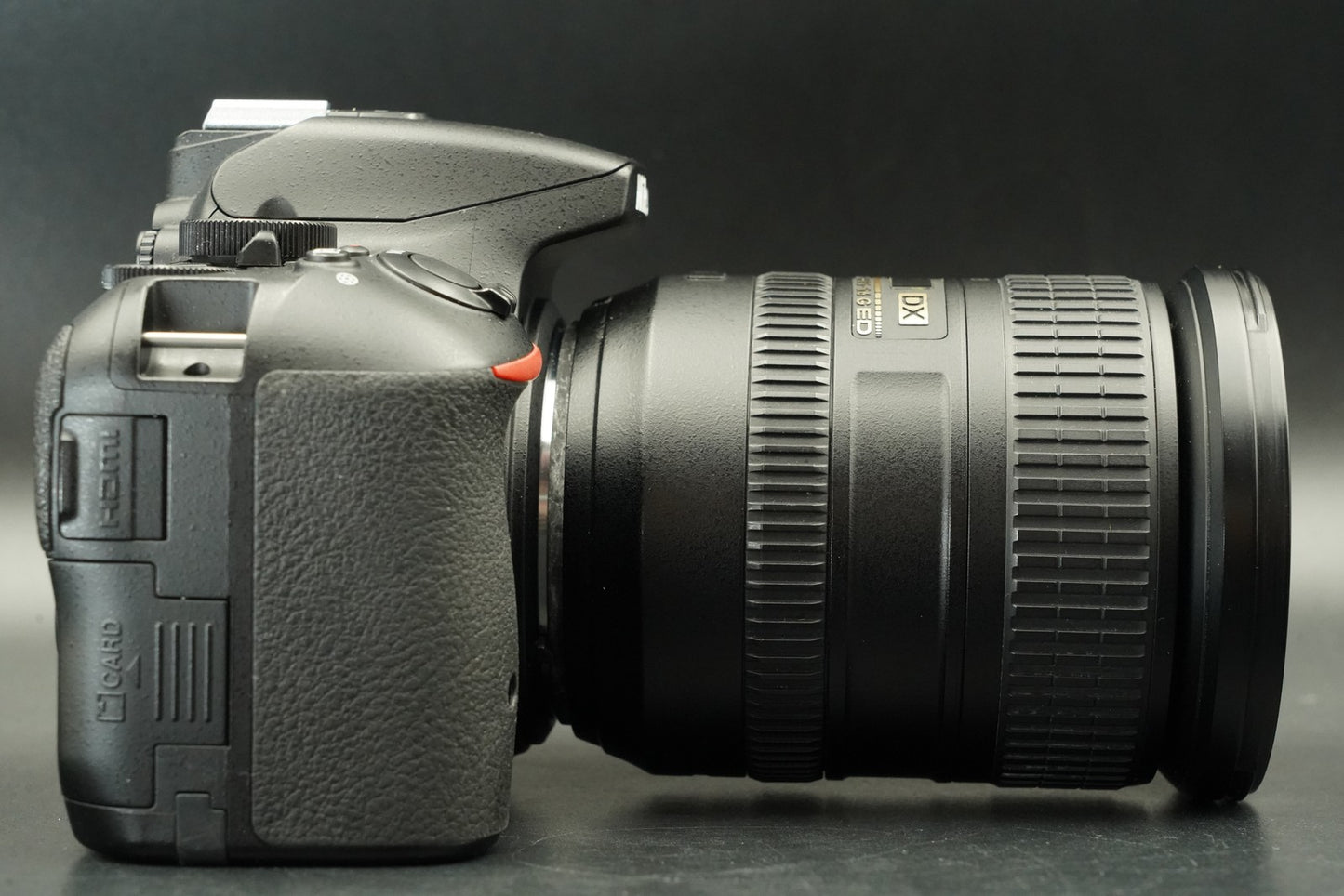 Nikon D5500 DSLR Digital Camera with AF-S 18-200mm Lens -12963 cuts- #11518