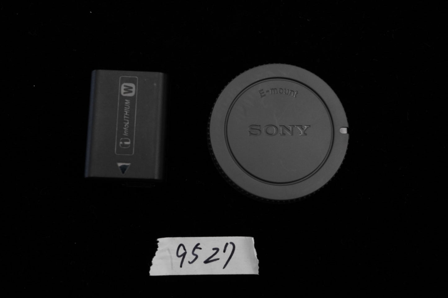 [US Duty Paid] Sony Alpha a7 II Mirrorless Digital Full Frame Camera Vlog 9527