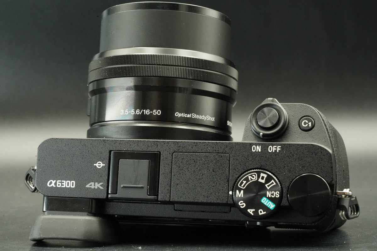 Sony Alpha a6300 Mirrorless Digital Camera w/ lens Black -928 cuts- #12150