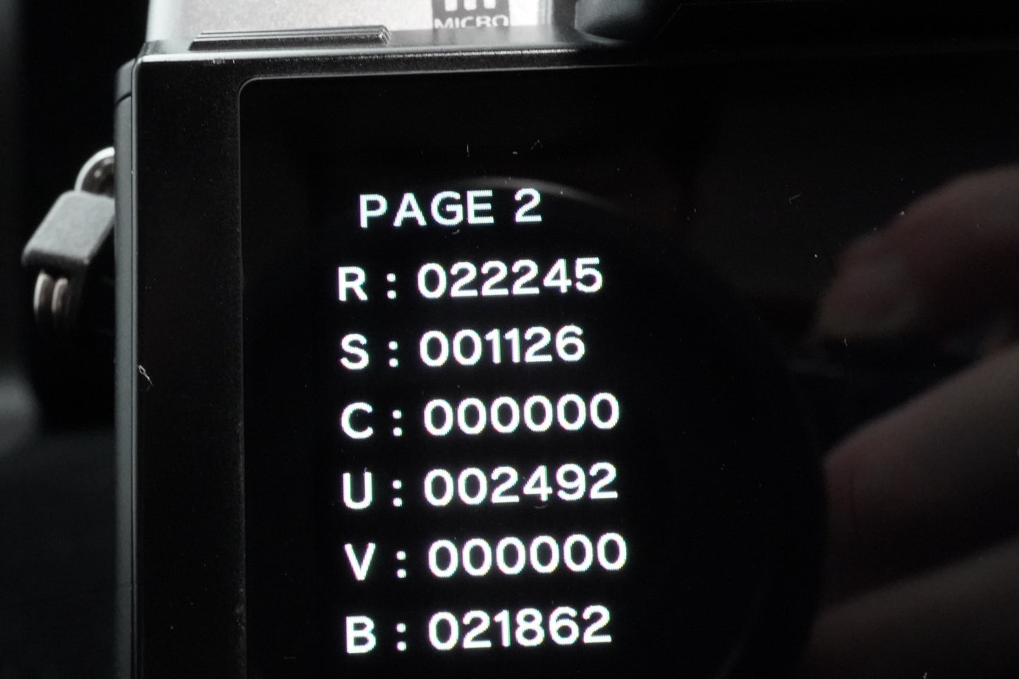 [US Duty Paid] Olympus OMD E-M5 Mirrorless Digital Camera w/ Lens Silver 9719