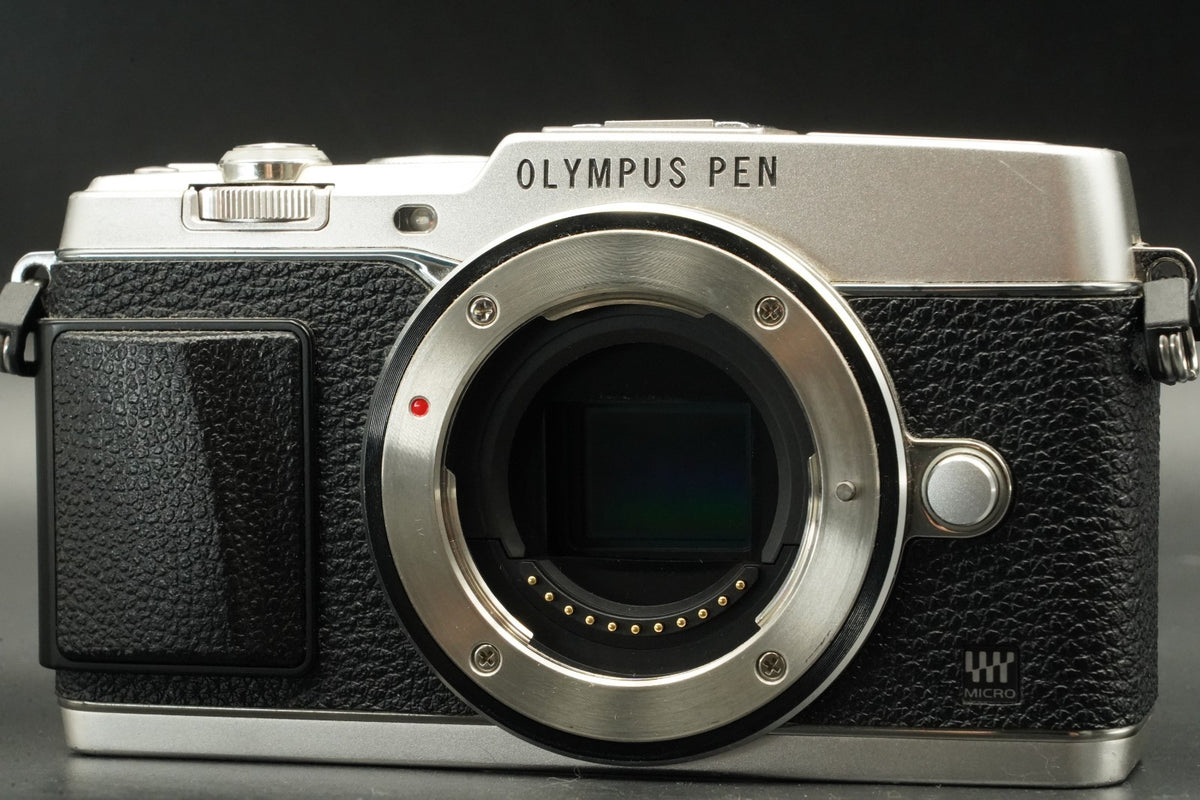 Olympus PEN E-P5 Silver Body Wifi Digital Camera Japan US STOCK #11614