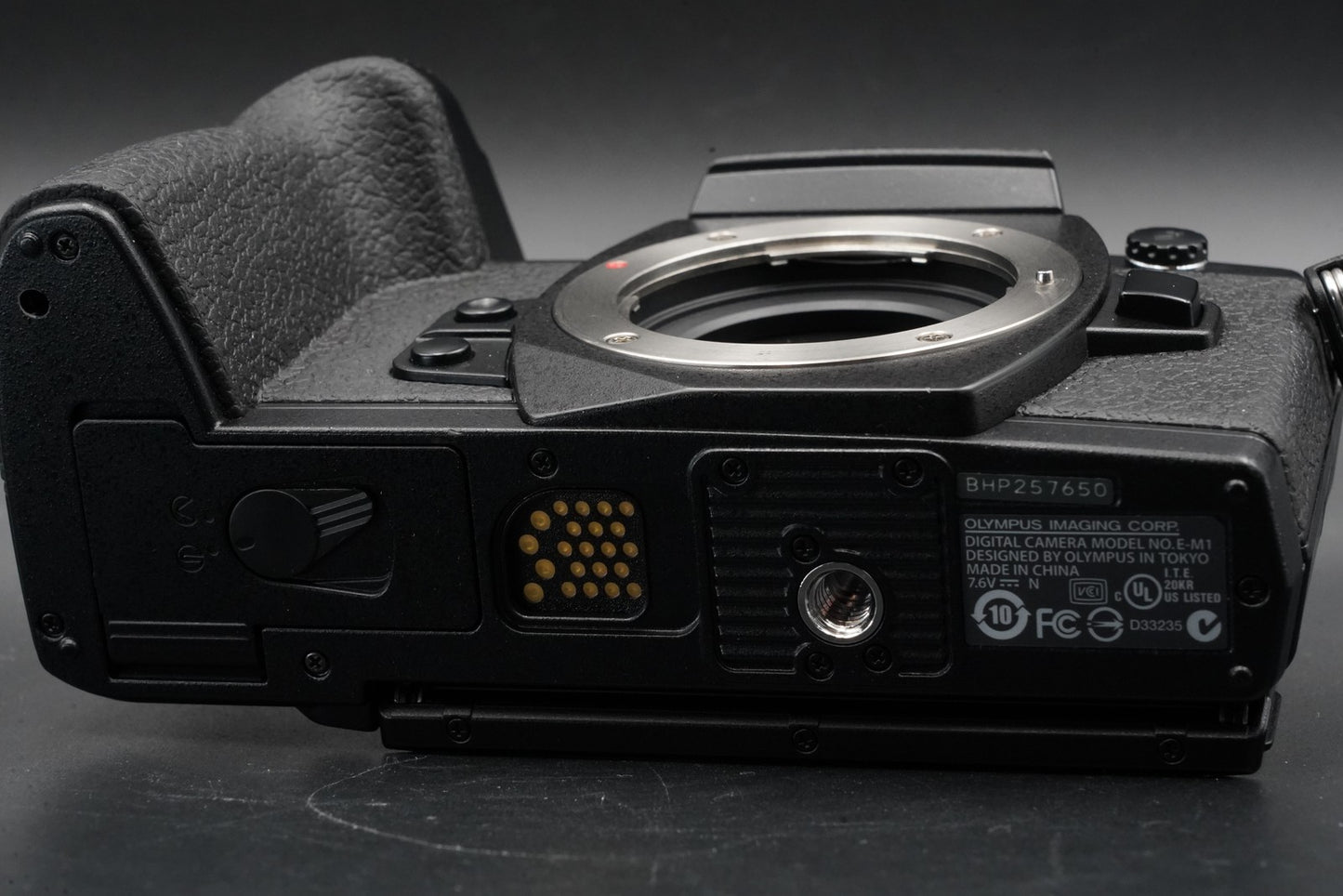 [US Duty Paid] Olympus OM-D E-M1 Digital Camera Black Body From JAPAN 10745