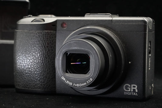 Ricoh GR Digital III 3 10.0MP Digital Camera JAPAN [] US STOCK #9529
