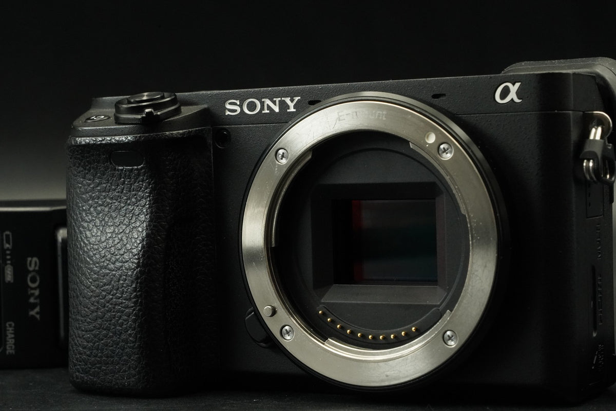 Sony Alpha A6400 Mirrorless Digital Camera Black Body Only -2838 cut- #11521