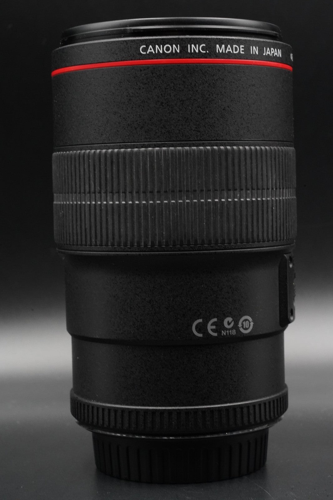 Canon EF 100mm F/2.8 L IS USM Macro Lens US Duty Paid Fast 10614