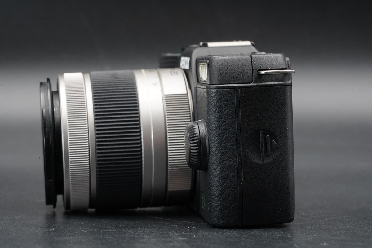 Pentax Q7 Black Digital Mirrorless camera with Lens -245 cuts- #11455