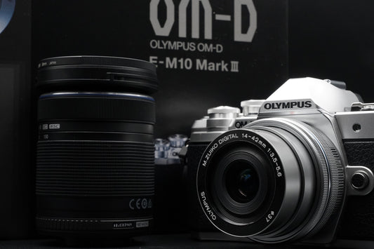Olympus OM-D E-M10 Mark III Silver Body Only Silver w/ 2 #Lenses10447