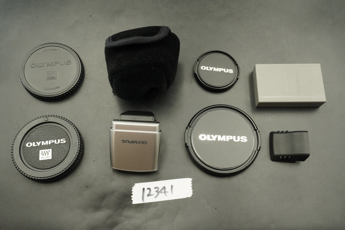 Olympus PEN E-PL7 Digital Camera Black with 2 Lens -8172 cut- #12341