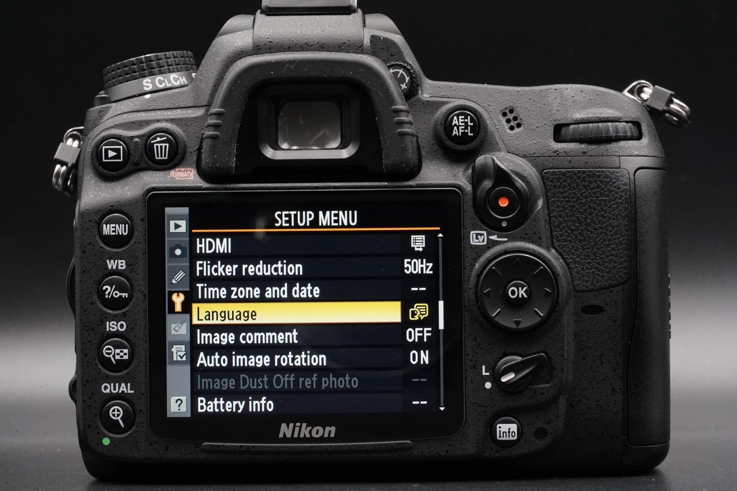 924 cuts! Nikon D7000 DSLR Digital SLR Camera US Duty Paid 10537