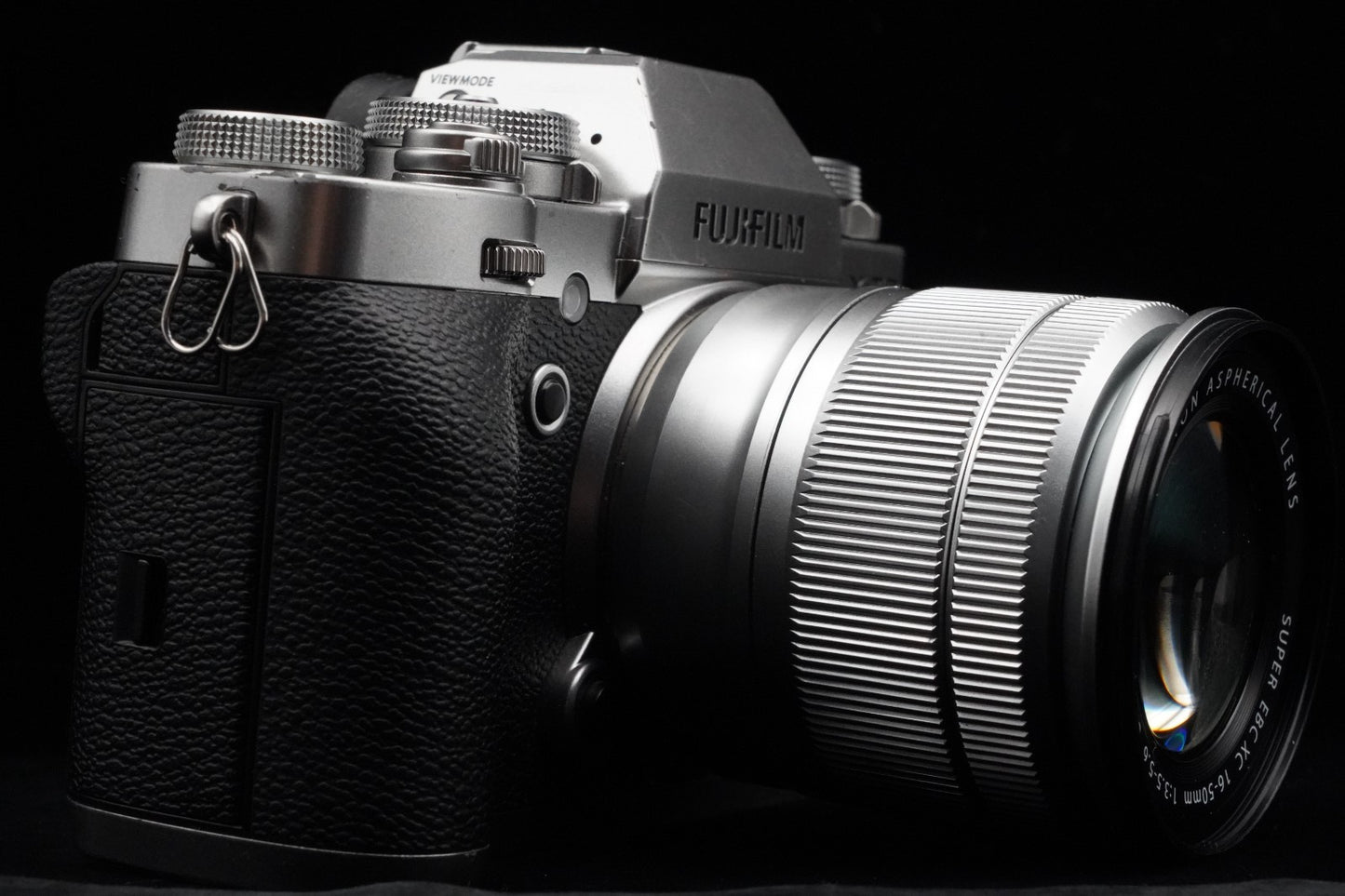 Fujifilm X-T3 Mirrorless Digital Camera Silver with Lens US Duty Paid 9939
