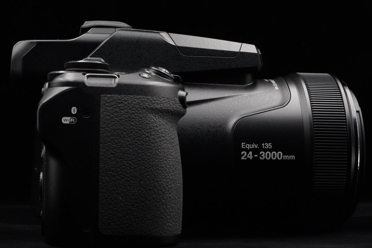 Nikon Coolpix P1000 Compact Point Shoot Digital Camera Mint US STOCK #10297
