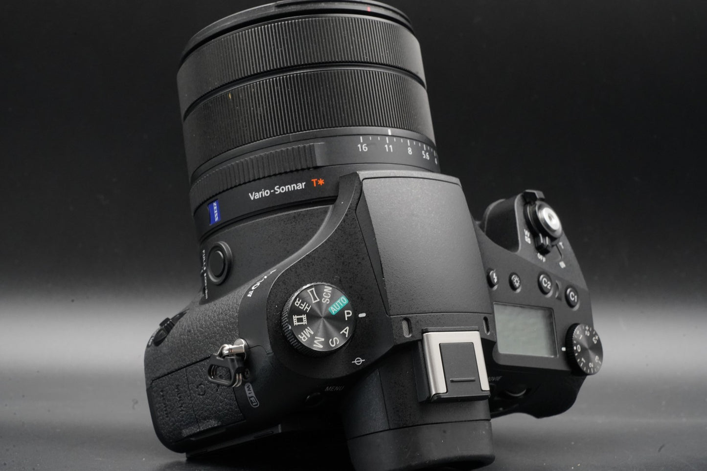 Sony Cyber-Shot RX10 IV 20.1MP Digital Camera DSC-RX10M4 ALMOST UNUSED 11127