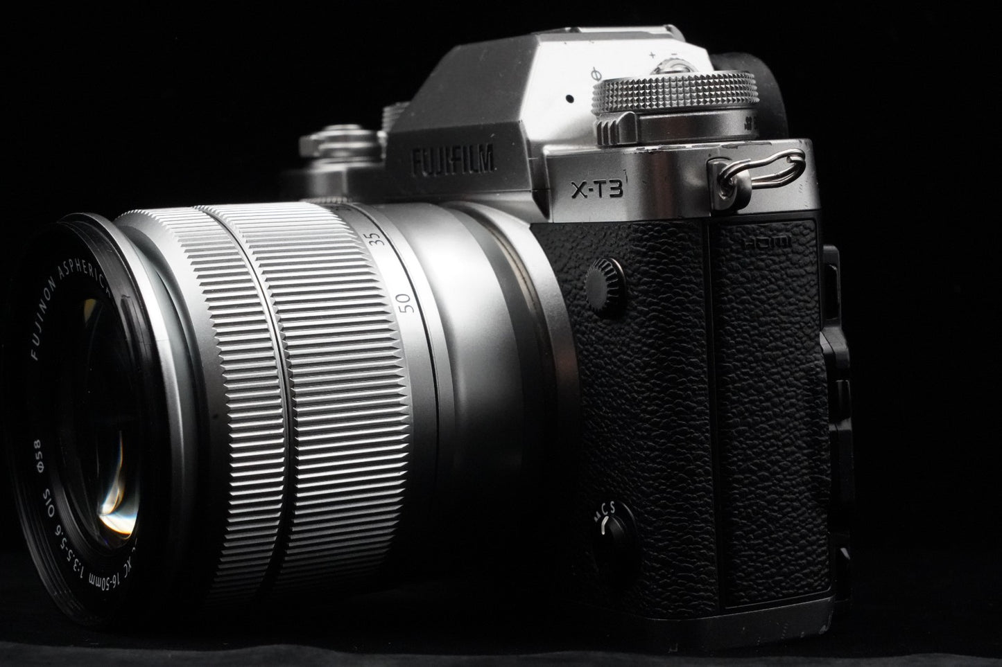 Fujifilm X-T3 Mirrorless Digital Camera Silver with Lens US Duty Paid 9939