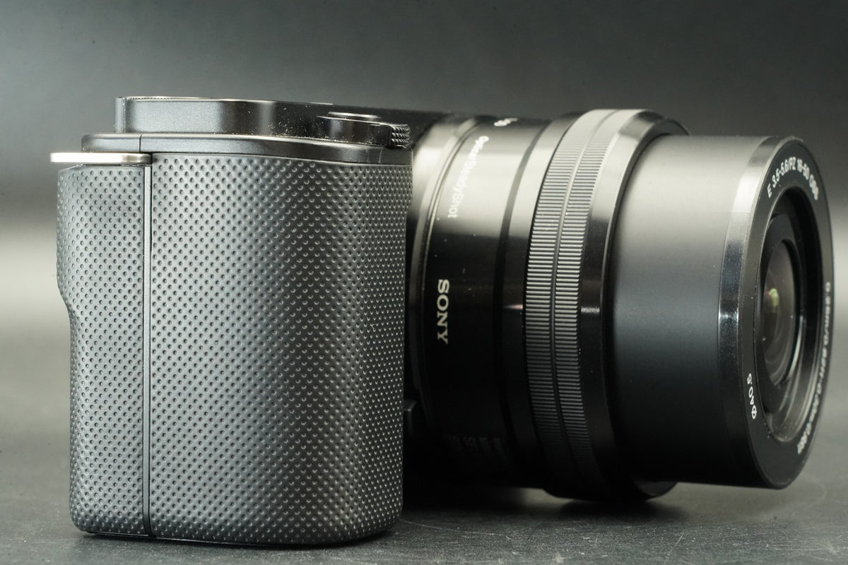 Sony Alpha ZV-E10 Mirrorless Vlog Camera with Lens Black #11948