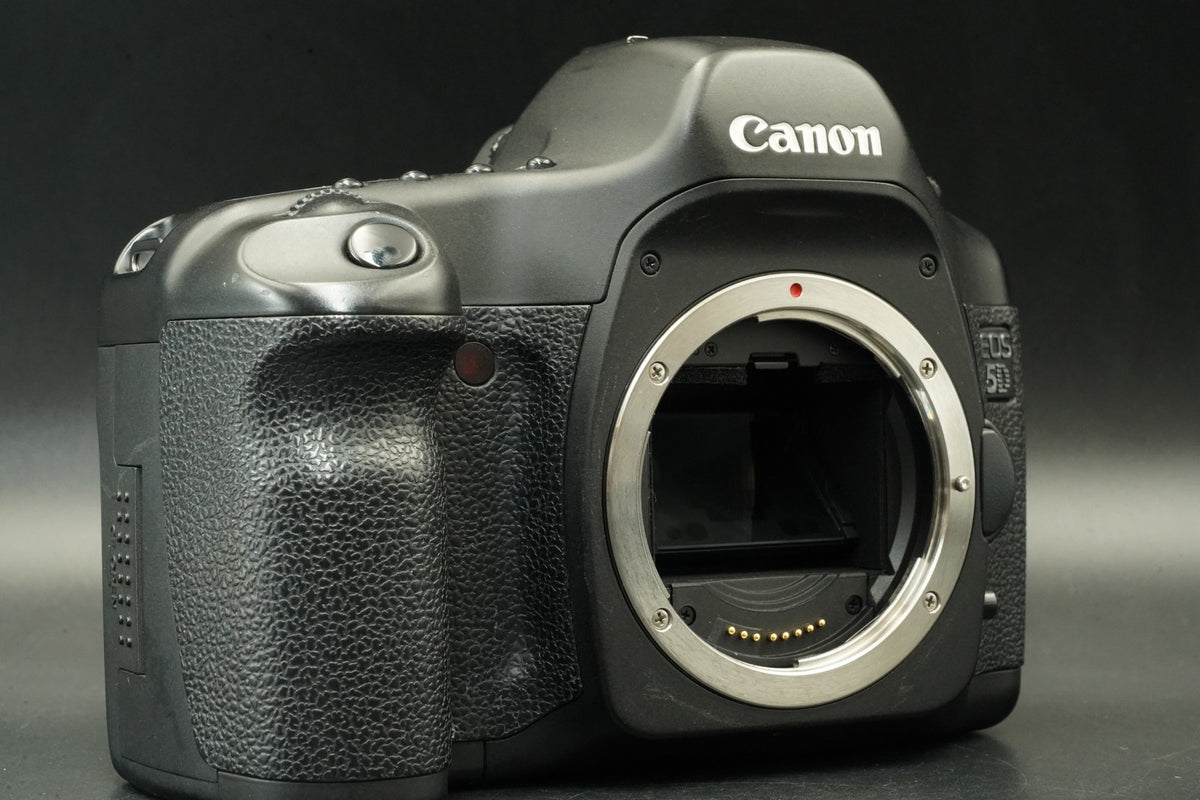 Canon EOS 5D Digital SLR Full Frame Camera Body Only #12231