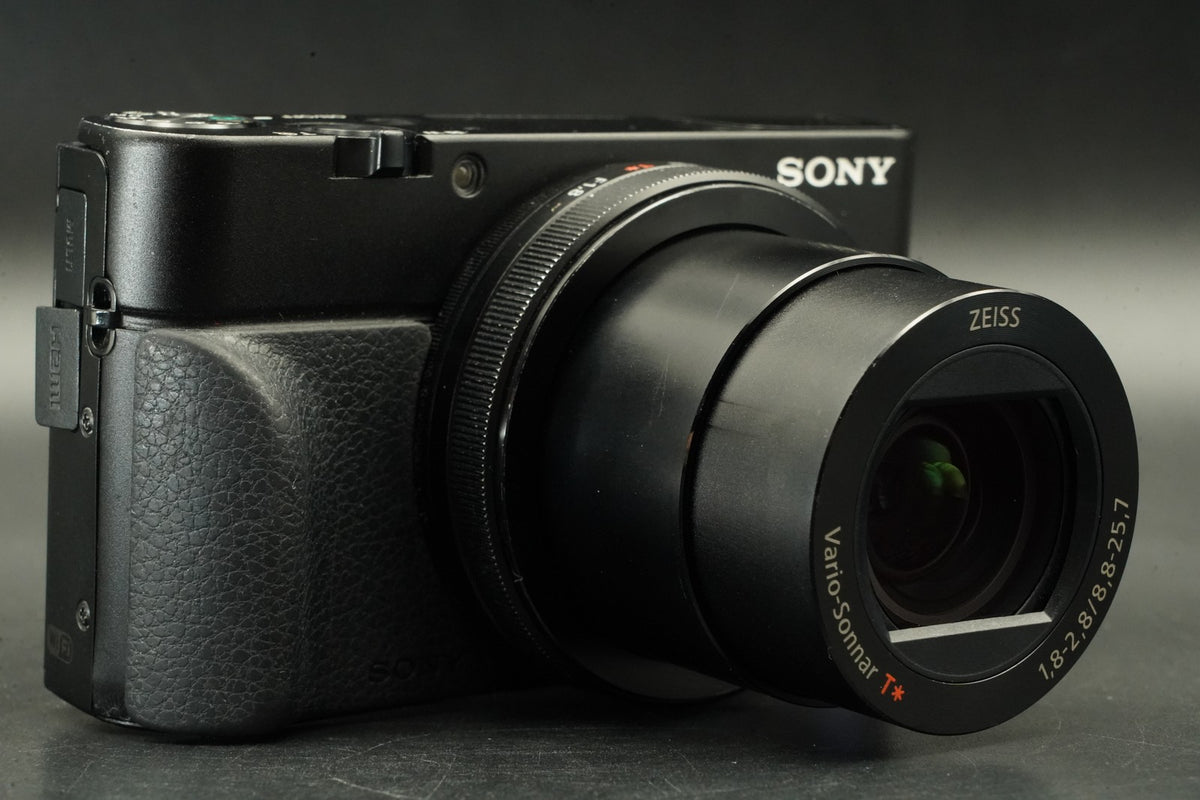 Sony Cyber-shot DSC-RX100M3 III Point Shoot Digital Camera #12203