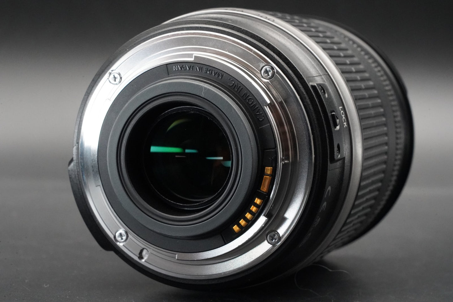 Canon EF-S 18-200mm f/3.5-5.6 IS Wide Angle Zoom AF Lens US Duty Paid 10981