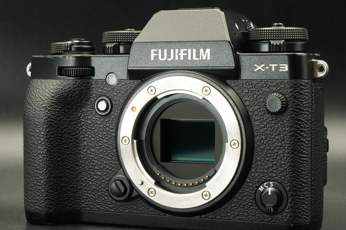 Fujifilm X-T3 Mirrorless Digital Camera Black -25 cuts- US STOCK #12172