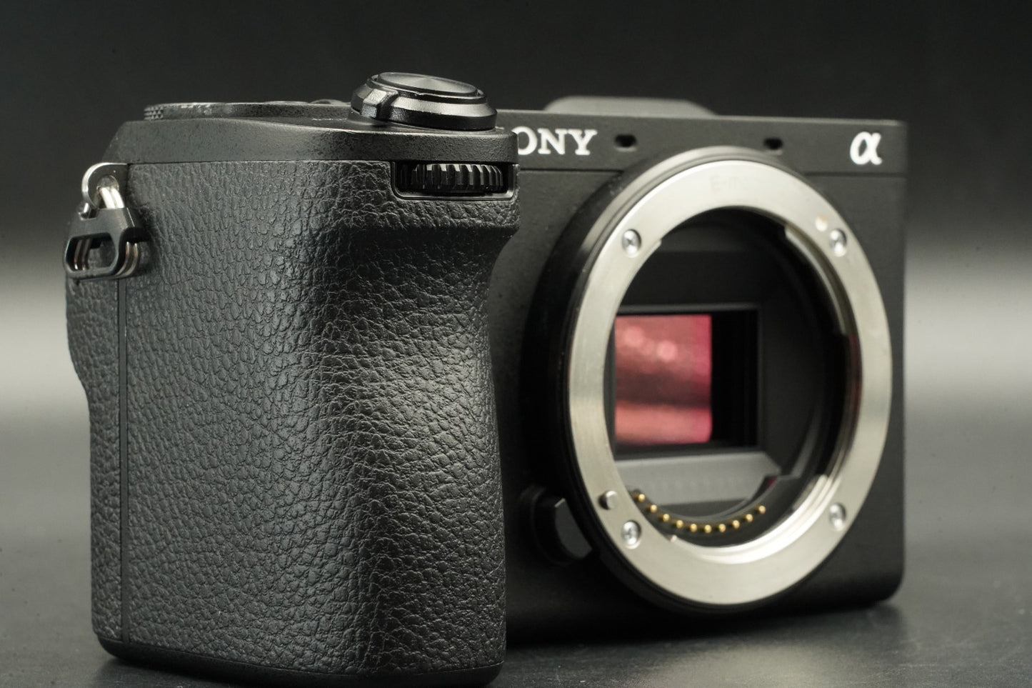 9505 cuts!! SONY a6700 ILCE-6700 Mirrorless Camera Black US DUTY PAID 11584